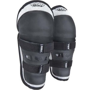 NAKOLANNIKI DZIECIĘCE FOX TITAN black/silver (6-9 lat jeden rozmiar)