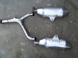 UKŁAD WYDECHOWY CRF 250 06-09 ORYG.
