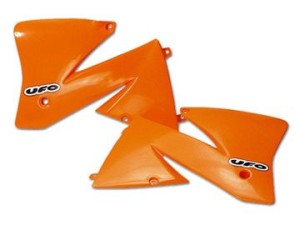 OSŁONY CHŁODNICY KTM 4T (96-99)