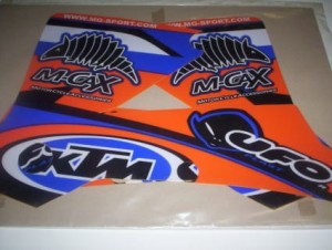 NAKLEJKI NA ZBIORNIK M-CAX SX125 01-04